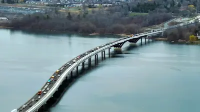 Traffic on Wabaan Crossing bridge